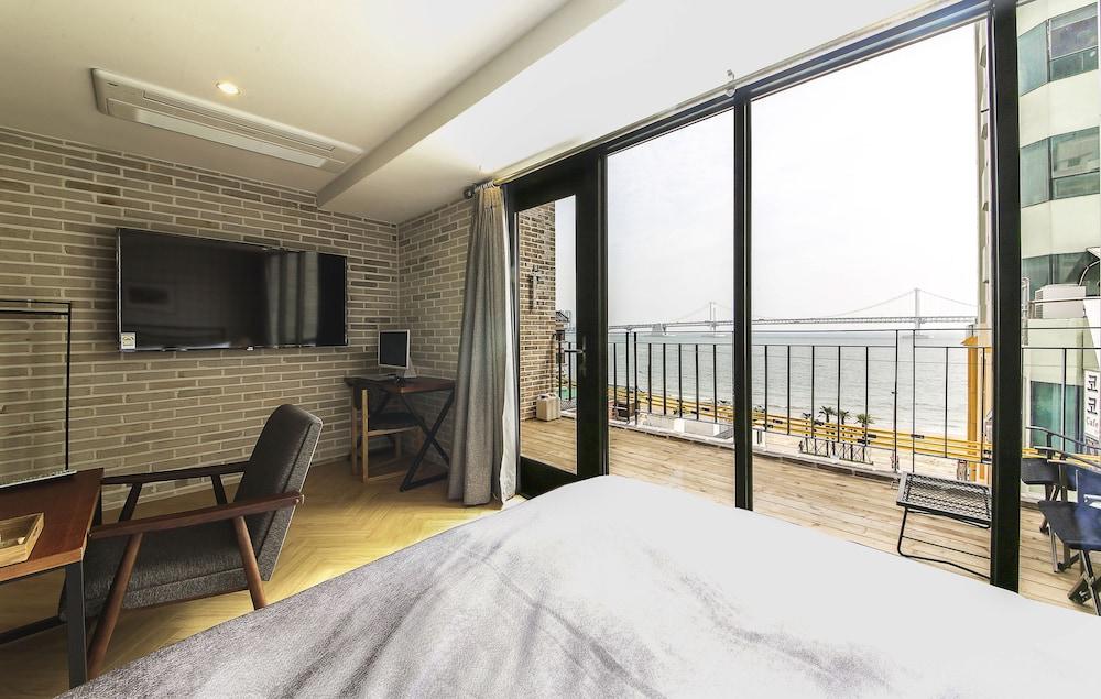 Brown Dot Hotel Gwangan Beach Busan Extérieur photo