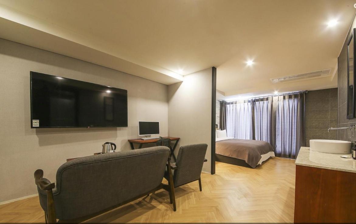 Brown Dot Hotel Gwangan Beach Busan Extérieur photo